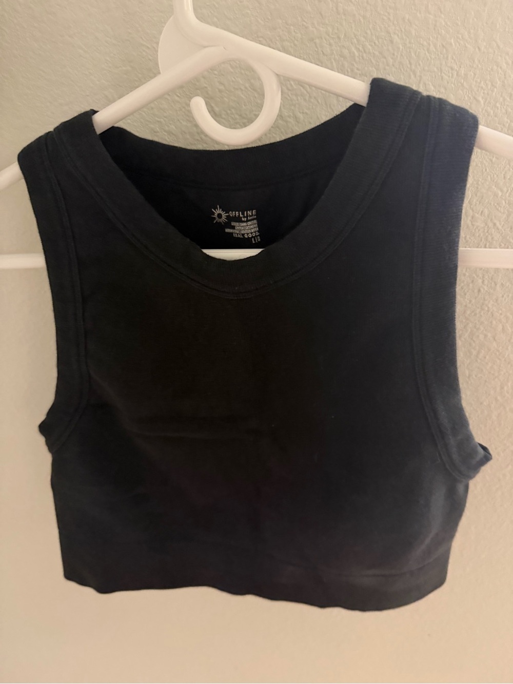 aerie Black Ribbed Crop Tank